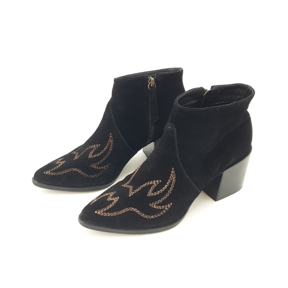 Matisse | Vox Western Embroidered Bootie in Black Suede - Picture 5 of 12